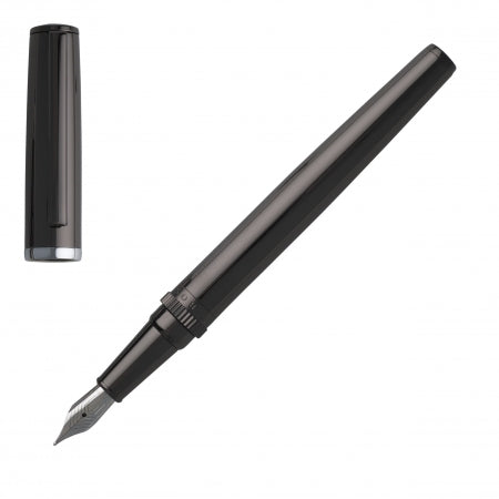 Hugo Boss Fountain pen Gear Metal Dark Chrome