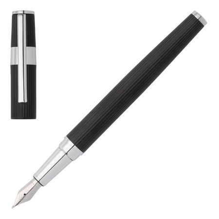 Hugo Boss Fountain pen Gear Pinstripe Black / Chrome